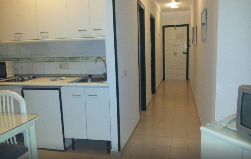 Mediterraneo Apts Appartement