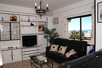 Mediterraneo Apts Appartement