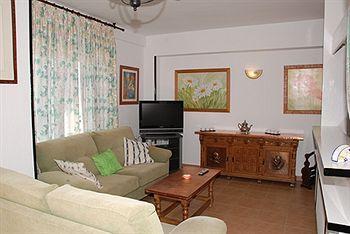 Mediterraneo Apts Appartement *