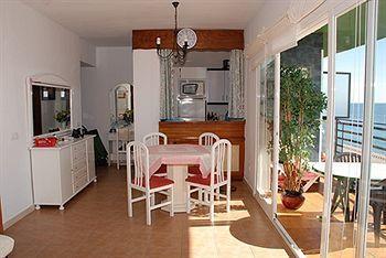 Mediterraneo Apts Appartement *