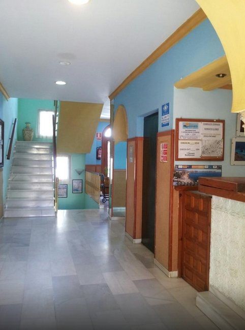 Mediterraneo Apts Appartement